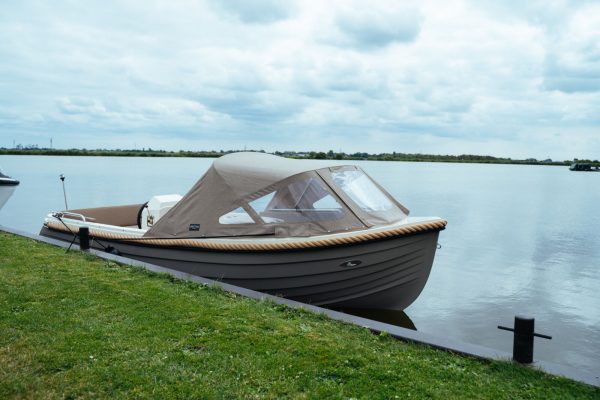 Lifestyle 570 Tender - detailfoto kap