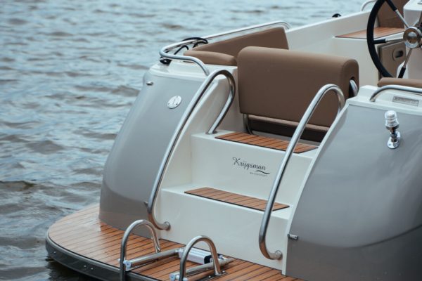 Primeur 600 Tender - detailfoto achterdek